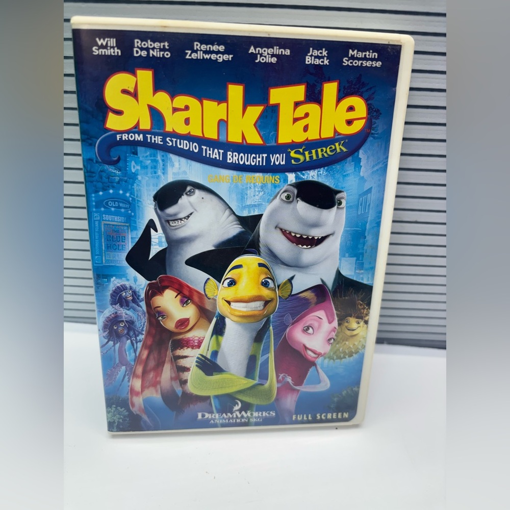 Dreamworks Shark Tale DVD - Blue and Yellow Cover